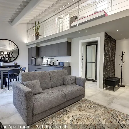 Tamara & Clotilde Apartments By Mamo Florence-2